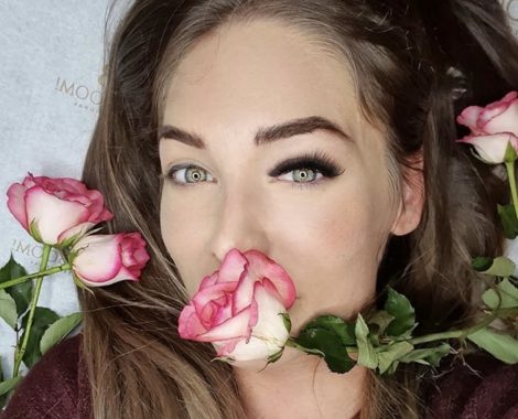 Lash Extension Women